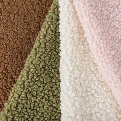 Hand Feeling Soft Comfortable 100% Polyester For Winter Clothing Production