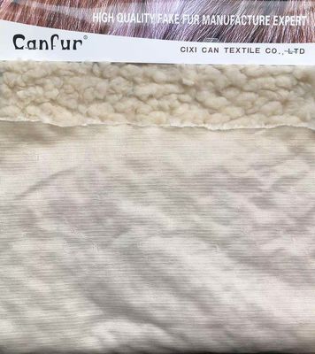 100% Polyester Plush Fabric Knitted 320gsm 58/60" Width Quick-dry for Sherpa Fabric