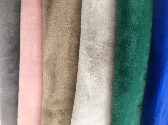 Comfortable Knitted Backing Technics 100% Polyester Faux Fur Fashion Short Fur Fabric