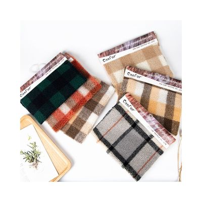 Customized 100% Polyester Multi-Color Jacquard Lamb Wool for Winter Clothing Production