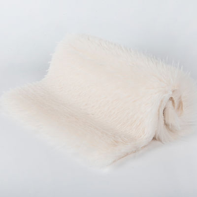 Custom Colors Body Faux Fur Fabric Knitted 100% Polyester for Lady's Coat Garments