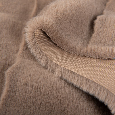 Polyester Long Pile Faux Fur Trim Fabric for Super Soft Faux Rabbit Fur Look and Feel