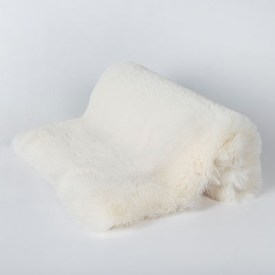 Polyester Long Pile Faux Fur Trim Fabric for Super Soft Faux Rabbit Fur Look and Feel