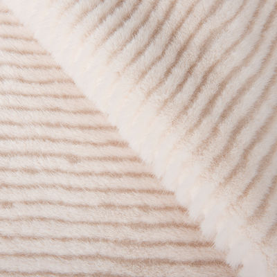 2024 Soft Cut Pile Short Fur Carpet Fabric with Customized Designs and Design Pattern