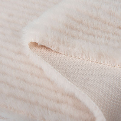 2024 Soft Cut Pile Short Fur Carpet Fabric with Customized Designs and Design Pattern