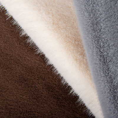 Medium Weight 100% Polyester Faux Rabbit Fur Fabric with Soft and Luxurious Style