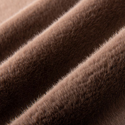 Medium Weight 100% Polyester Faux Rabbit Fur Fabric with Soft and Luxurious Style